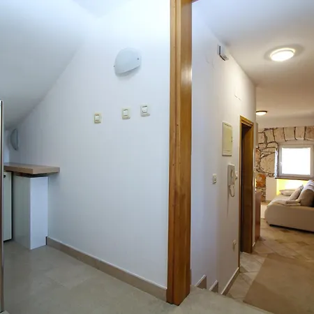 Apartment Kristina 1531