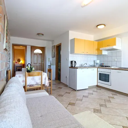Kristina 1531 Apartmán Pula