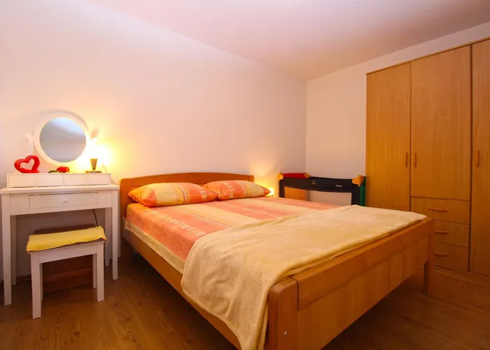 아파트 Kristina 1531 풀라